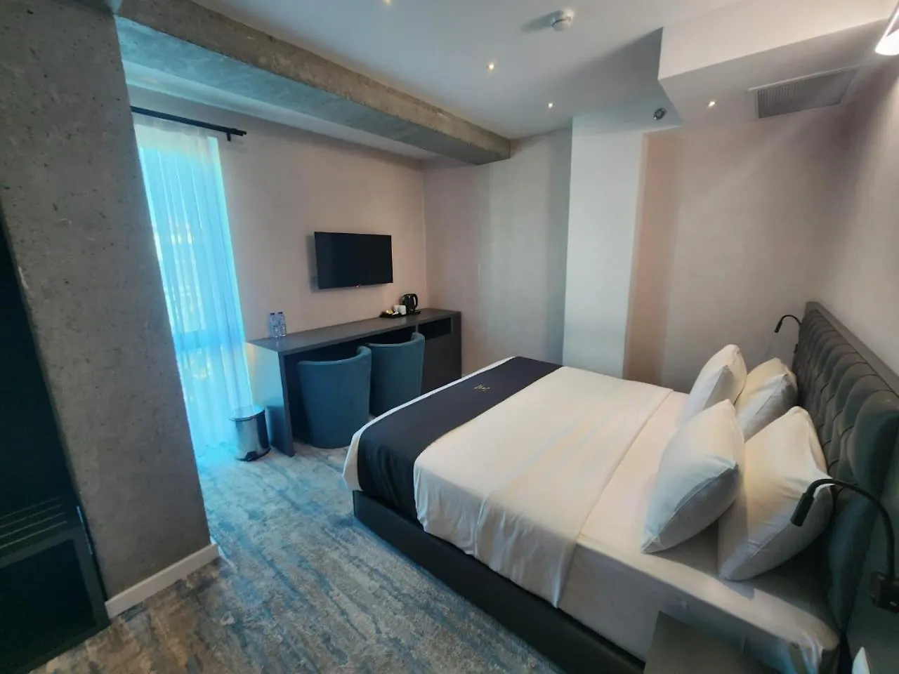 Hotel So Cozy ティビリシ 4*,