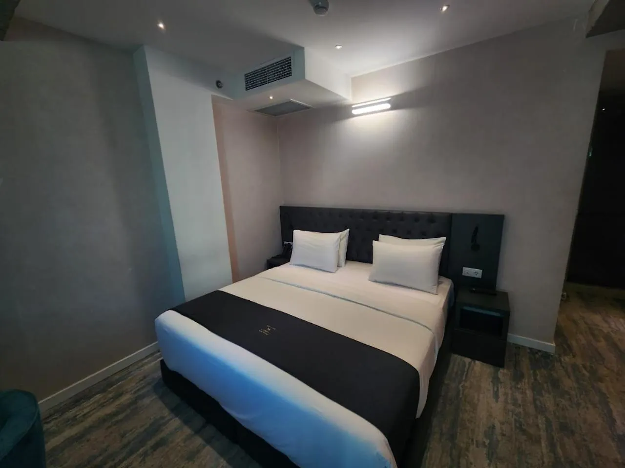 Hotel So Cozy ティビリシ