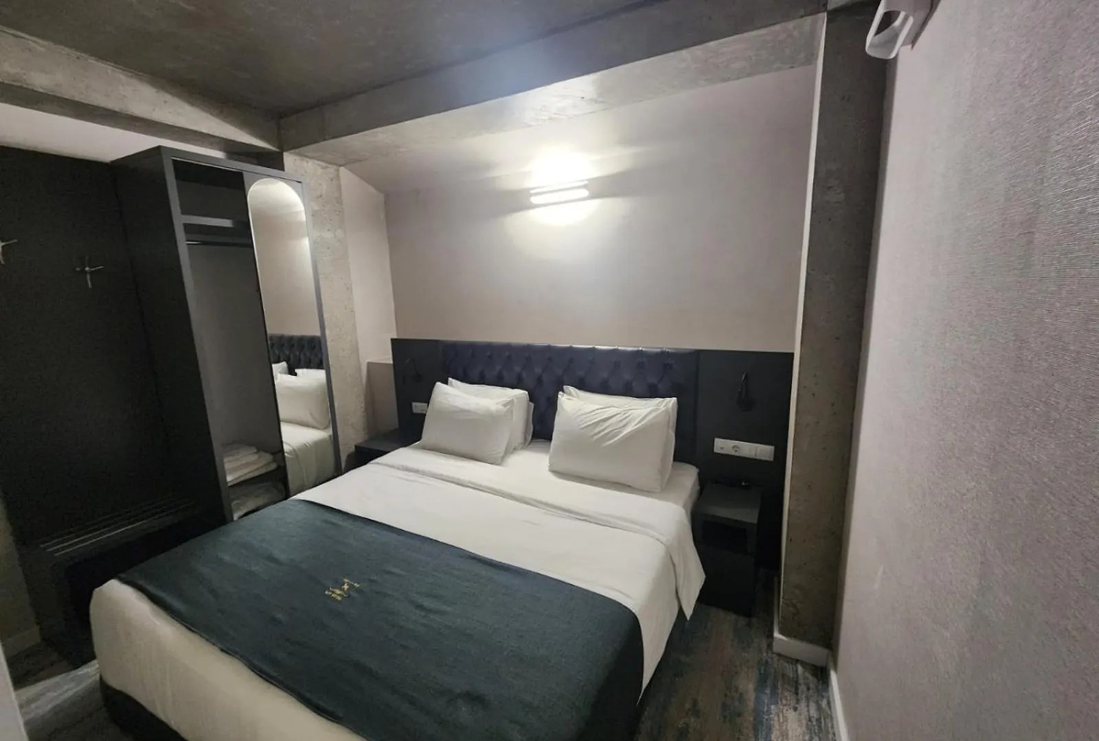Hotel So Cozy ティビリシ グルジア