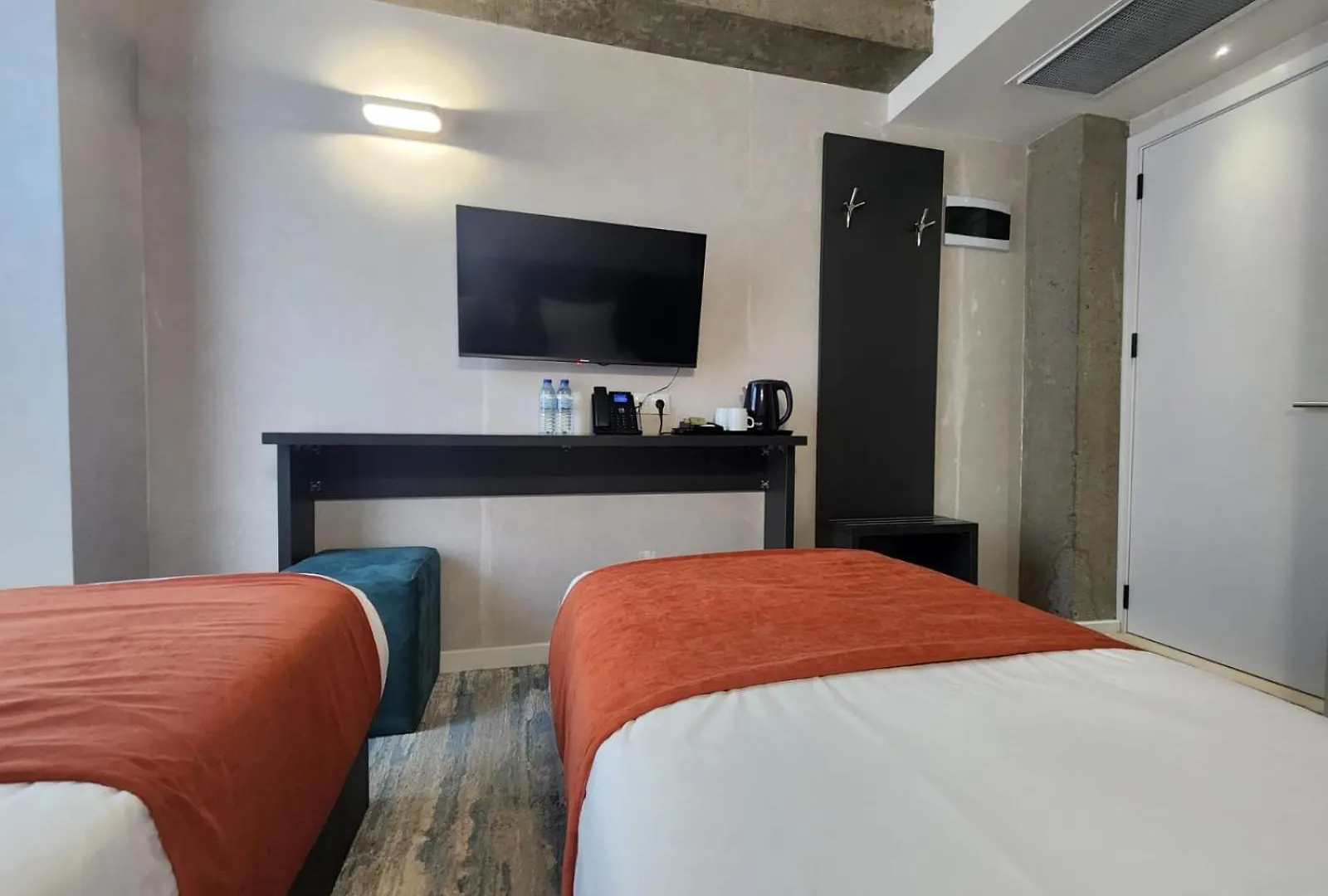 Hotel So Cozy ティビリシ